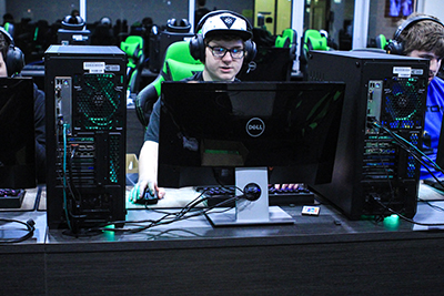 computers in game room